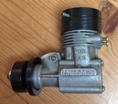 MAC 3.5cc Russian Glow Marine Engine