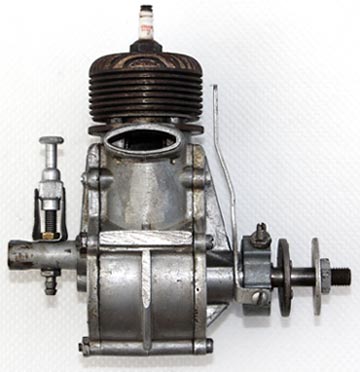 1946-Hoof-Fleetwind-60-Spark-Ignition-engine